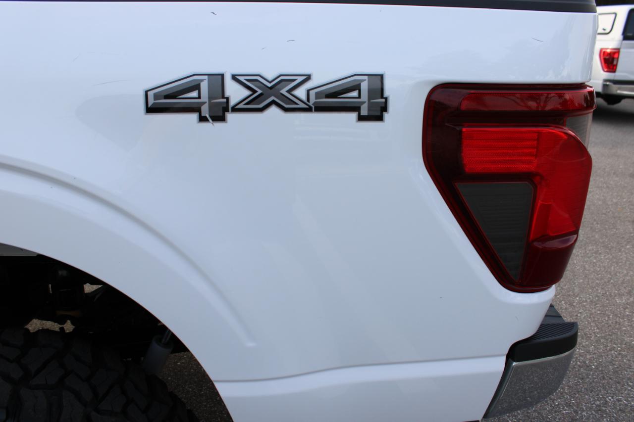 Ford F-150 XLT SuperCrew 4WD 2024