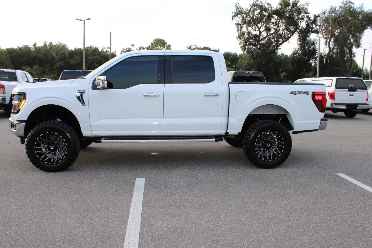 Ford F-150 XLT SuperCrew 4WD 2024