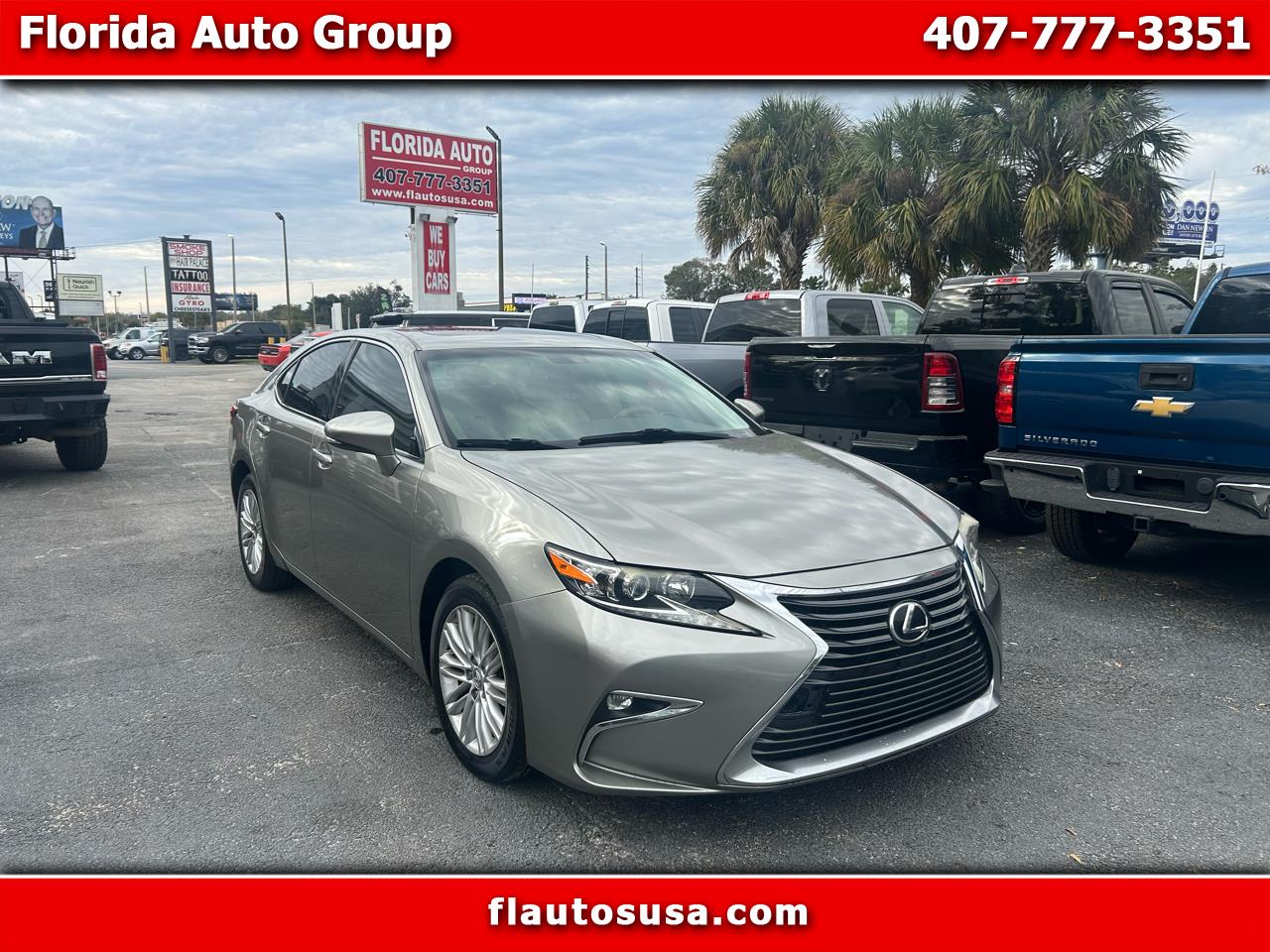 2016 Lexus ES 350's photo