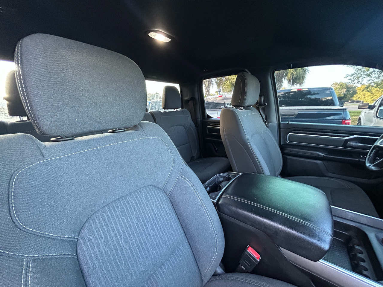 RAM 1500 Big Horn Quad Cab 2WD 2021