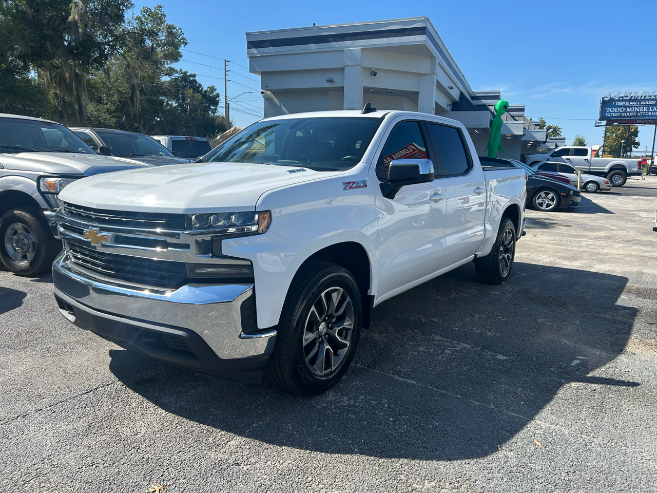 Chevrolet Silverado 1500 LT Crew Cab 4WD 2021