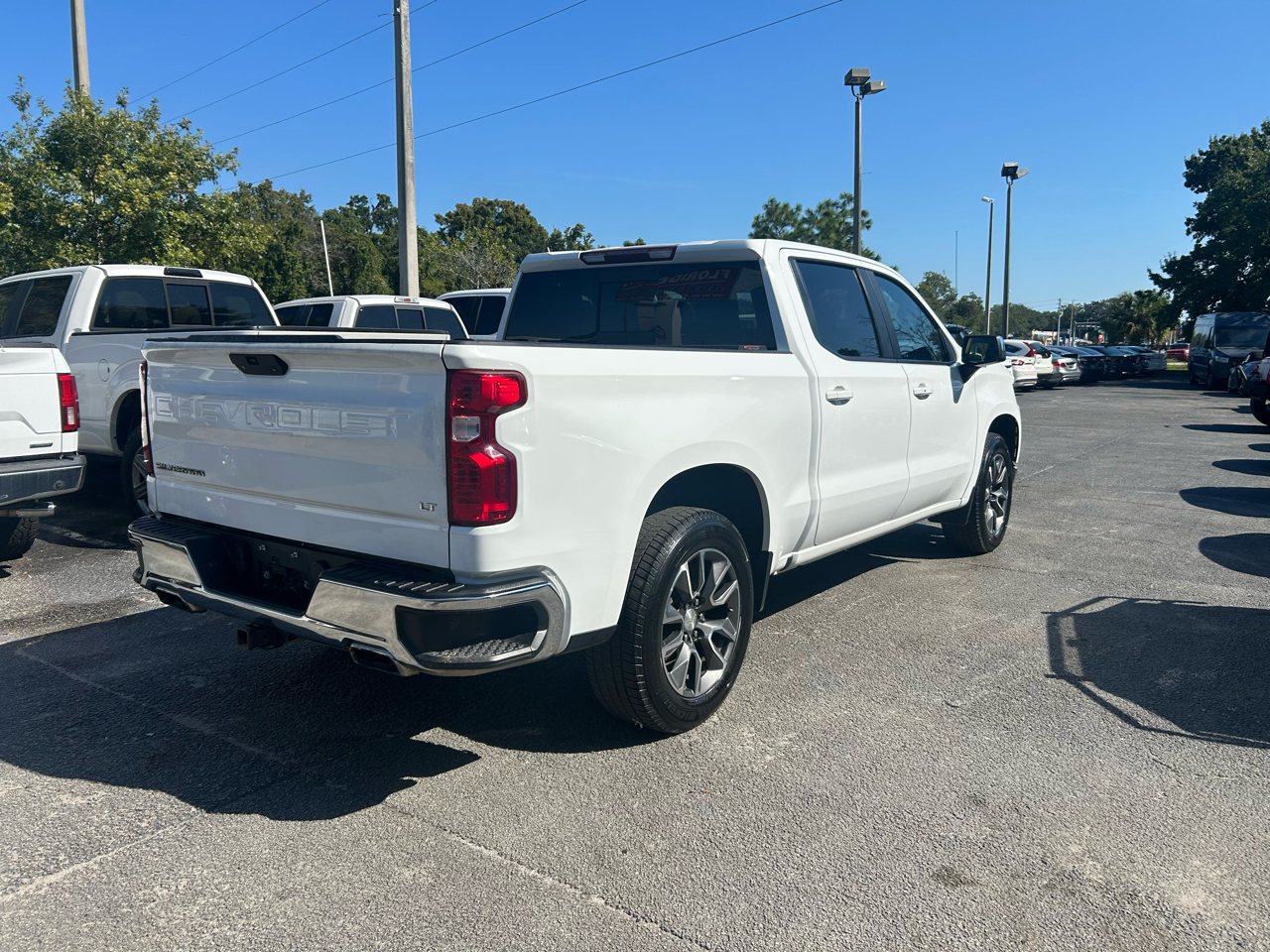 Chevrolet Silverado 1500 LT Crew Cab 4WD 2021