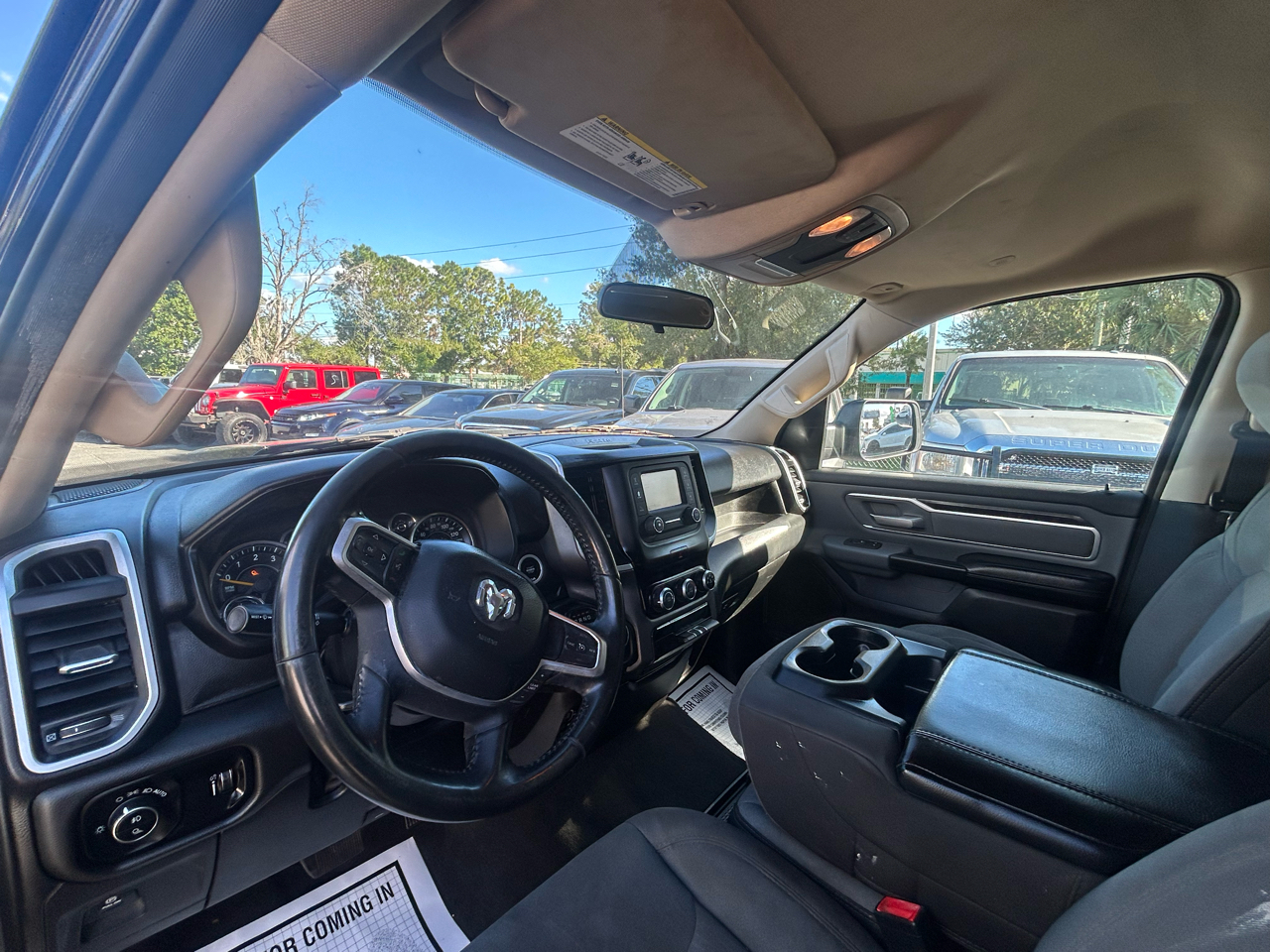 RAM 1500 Big Horn Crew Cab SWB 2WD 2020