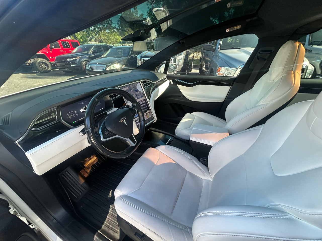 Tesla Model X 75D 2018