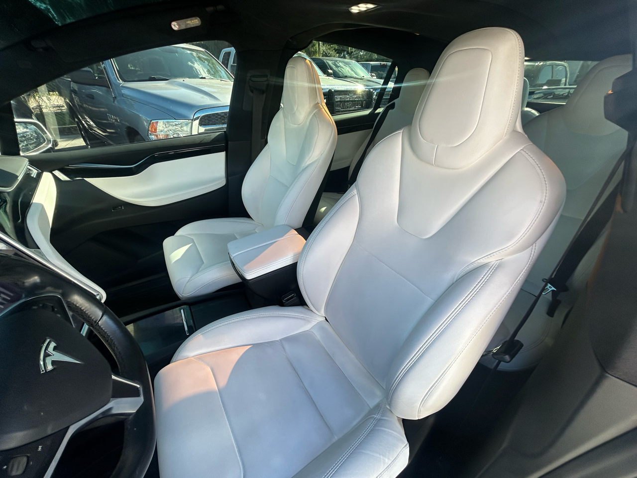 Tesla Model X 75D 2018