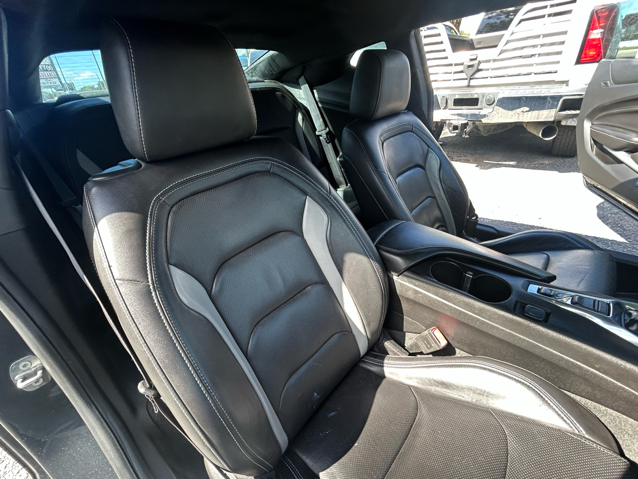 Chevrolet Camaro 2LT Coupe 8A 2018