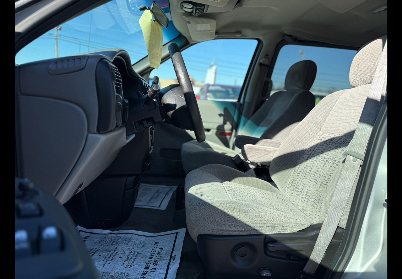 Chevrolet Venture LS 2003