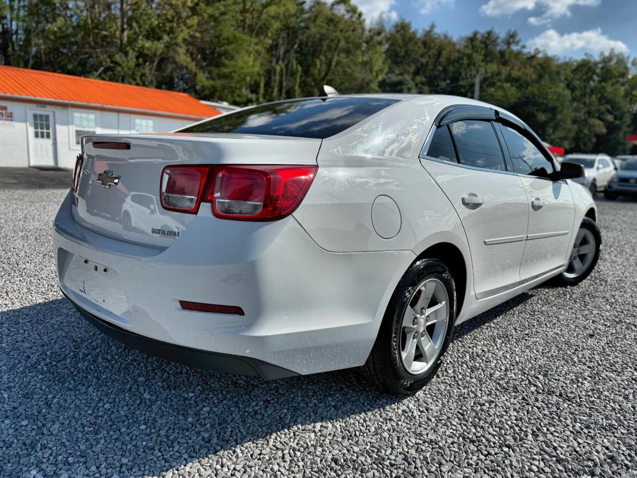 Chevrolet Malibu LS 2013