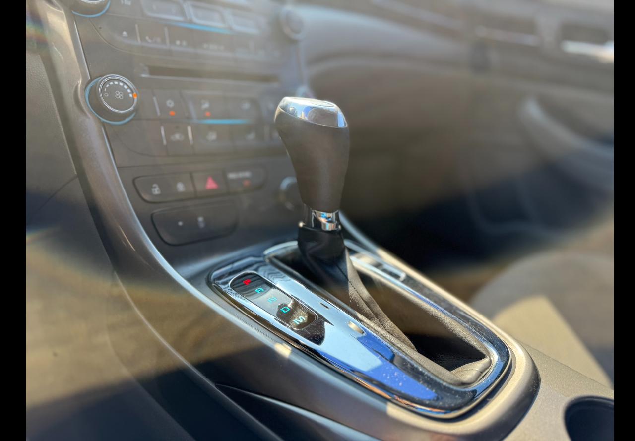Chevrolet Malibu LS 2013