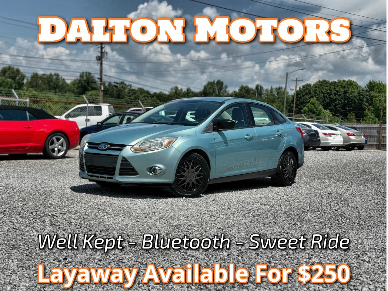Ford Focus SE Sedan 2012
