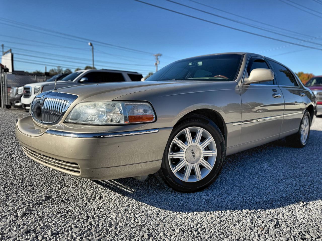 Lincoln Town Car Signature Limited 2009