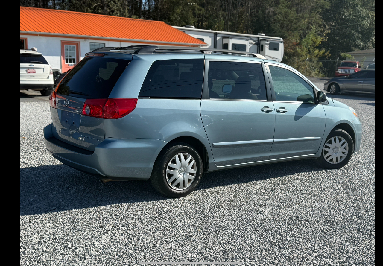Toyota Sienna LE 8-Passenger Seating 2008 Toyota Sienna LE 8-Passenger Seating 2008