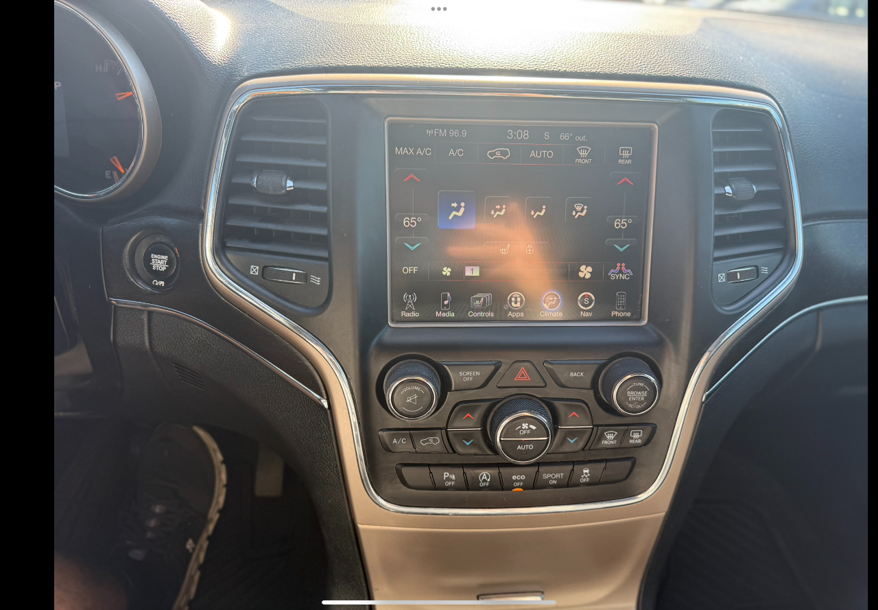 Jeep Grand Cherokee Limited 4WD 2016 Jeep Grand Cherokee Limited 4WD 2016
