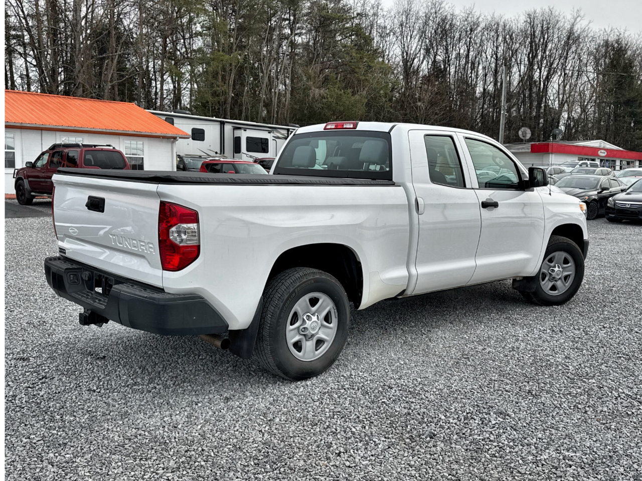 Toyota Tundra  2016