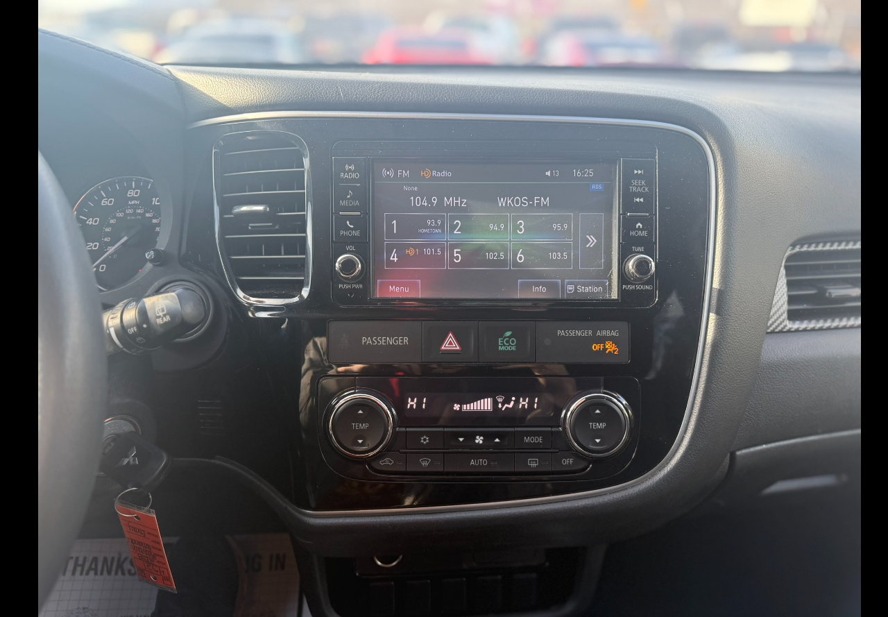 Mitsubishi Outlander SEL AWD 2018