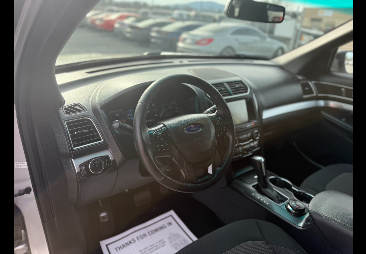 Ford Explorer XLT 4WD 2016