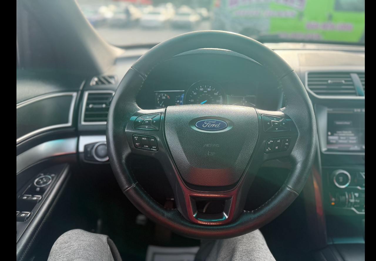 Ford Explorer XLT 4WD 2016