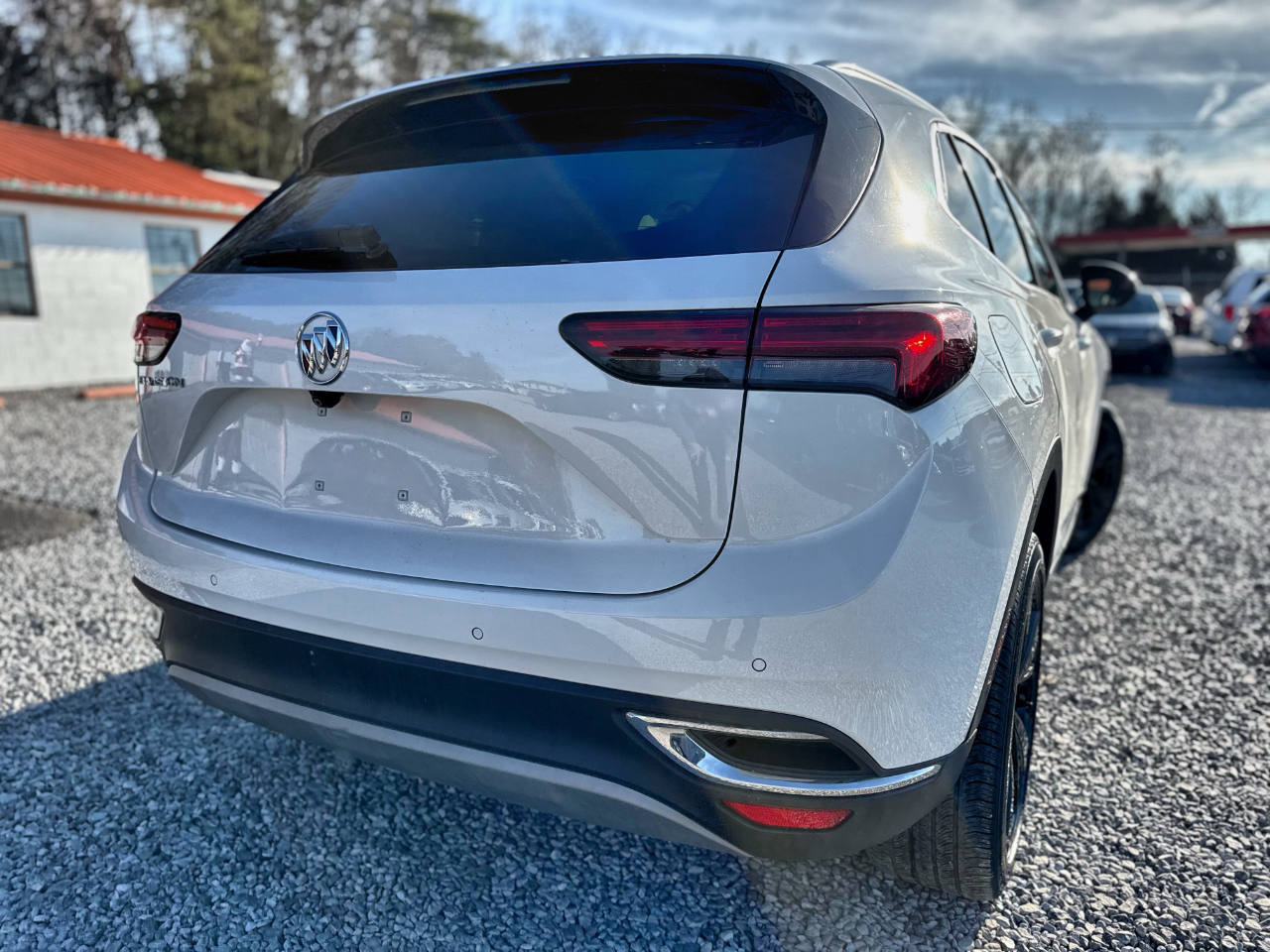 Buick Envision Essense 2023