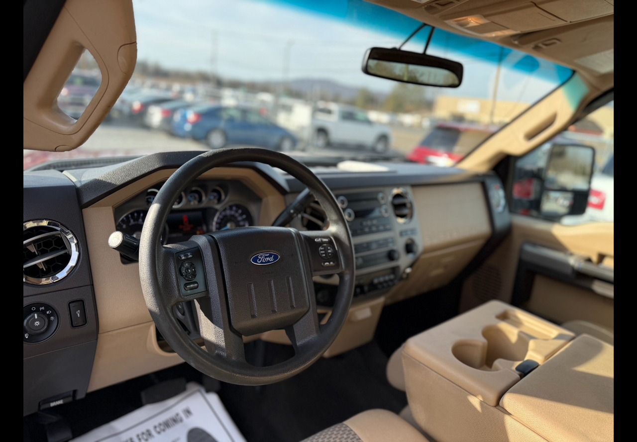 Ford F-250 SD XLT Crew Cab Long Bed 4WD 2015