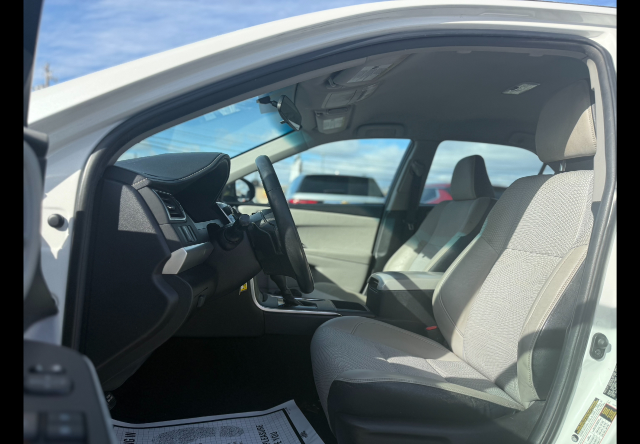 Toyota Camry XLE 2016