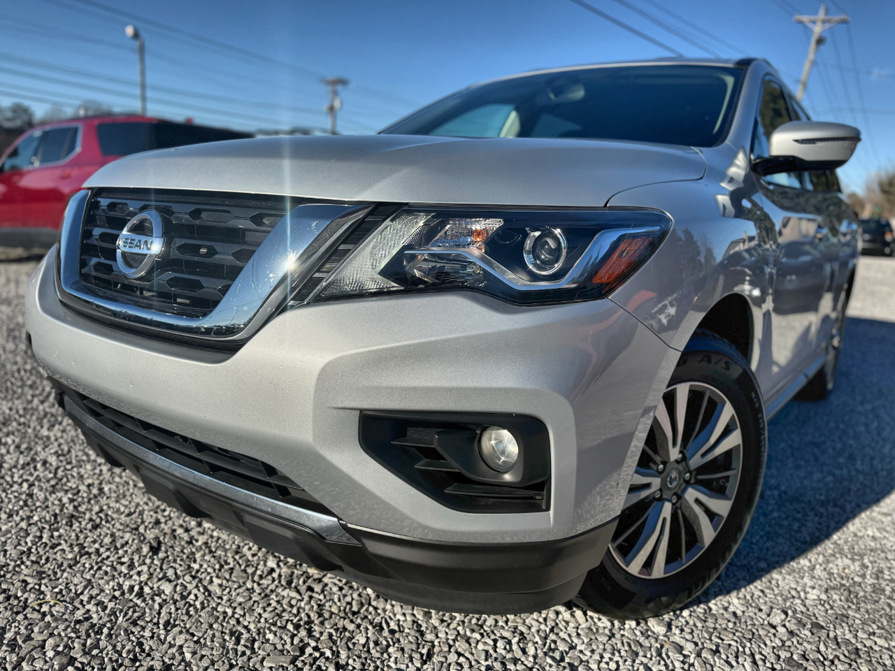Nissan Pathfinder S 2019