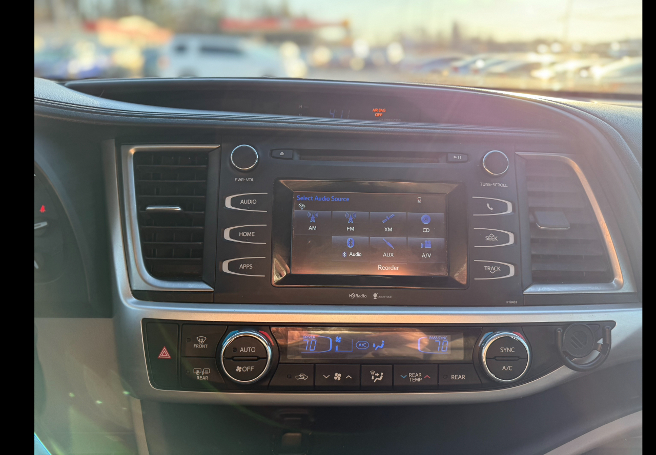 Toyota Highlander  2015