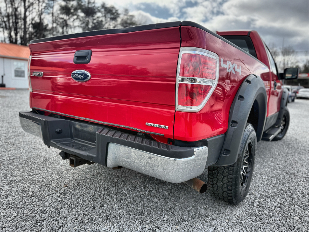 Ford F-150 XLT 8-ft. Bed 4WD 2011