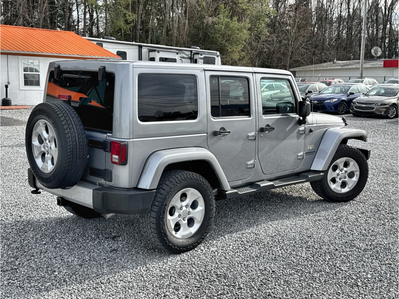 Jeep Wrangler Unlimited Sahara 4WD 2013