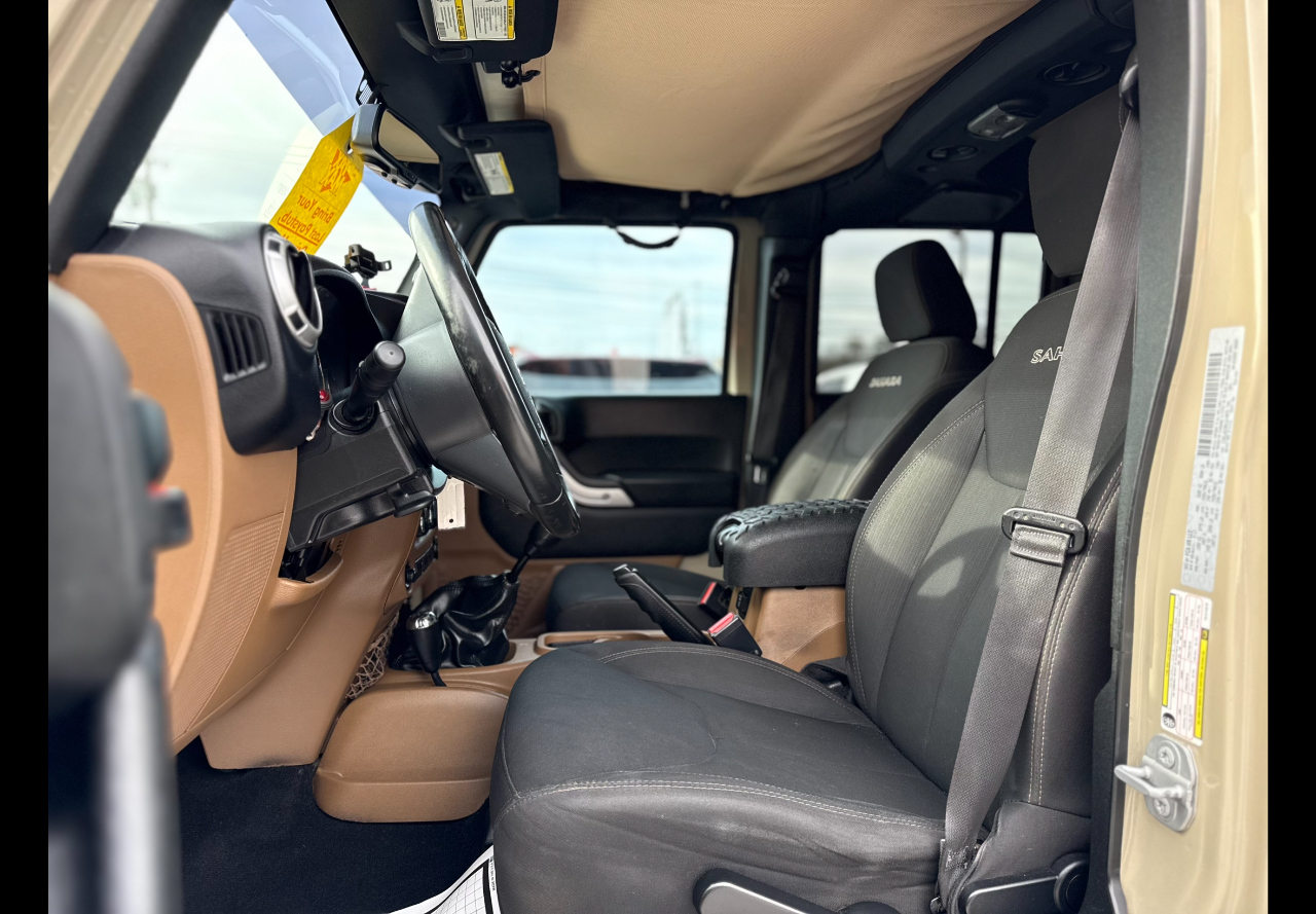 Jeep Wrangler Unlimited Sahara 4WD 2017