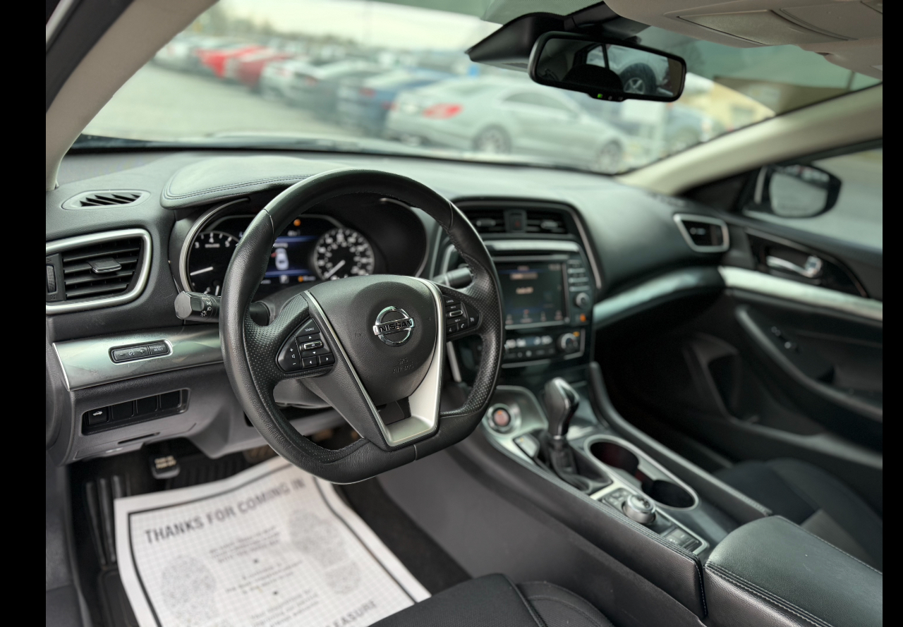 Nissan Maxima 3.5 SV 2020