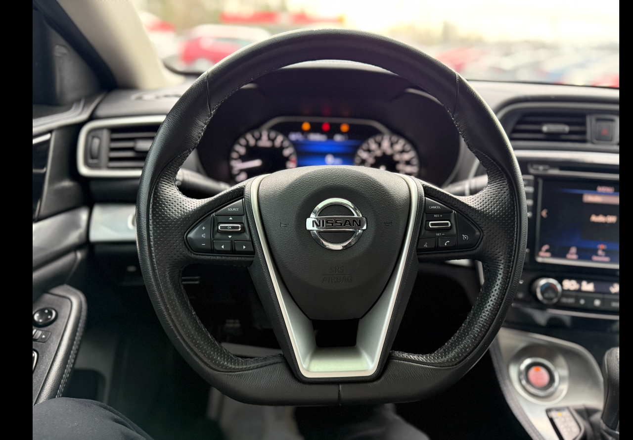 Nissan Maxima 3.5 SV 2020