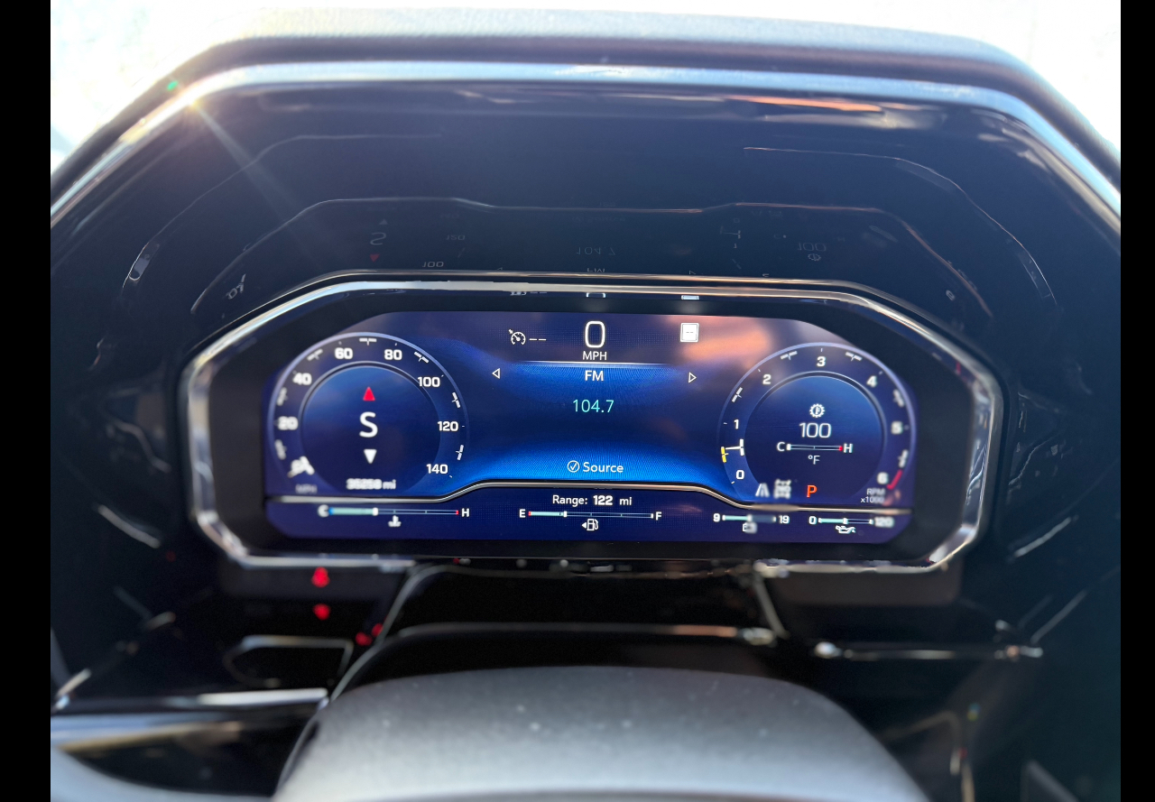 Chevrolet Silverado 1500 LTZ Crew Cab 2023