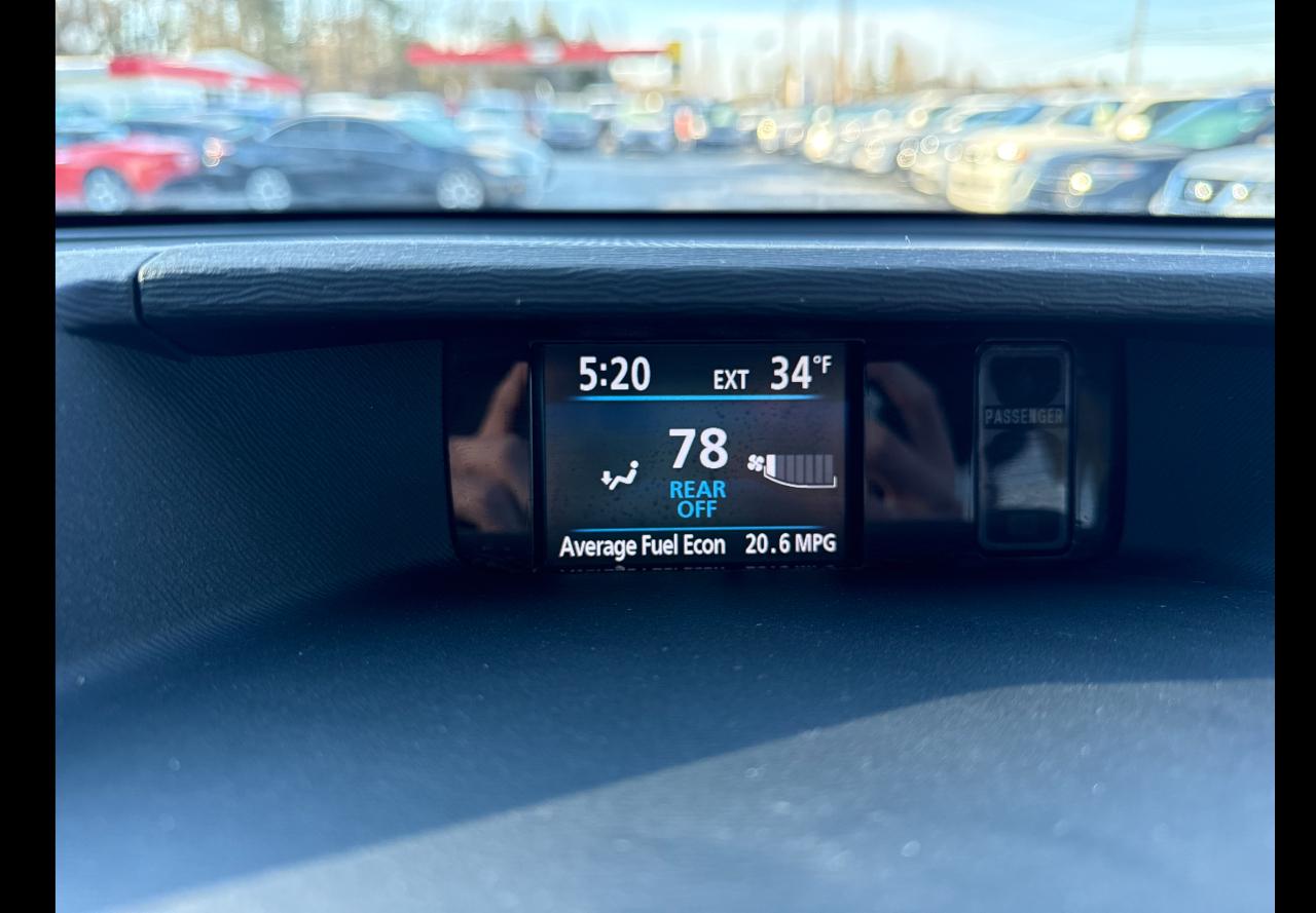 Toyota Sienna XLE 2012