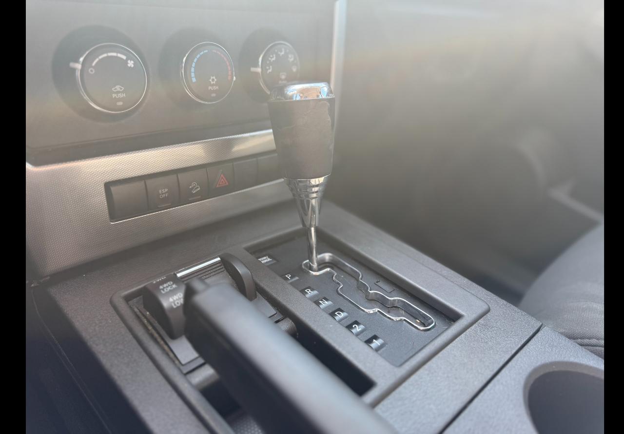 Jeep Liberty Sport 4WD 2009