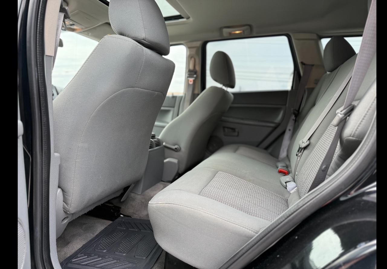 Jeep Grand Cherokee Laredo 4WD 2007