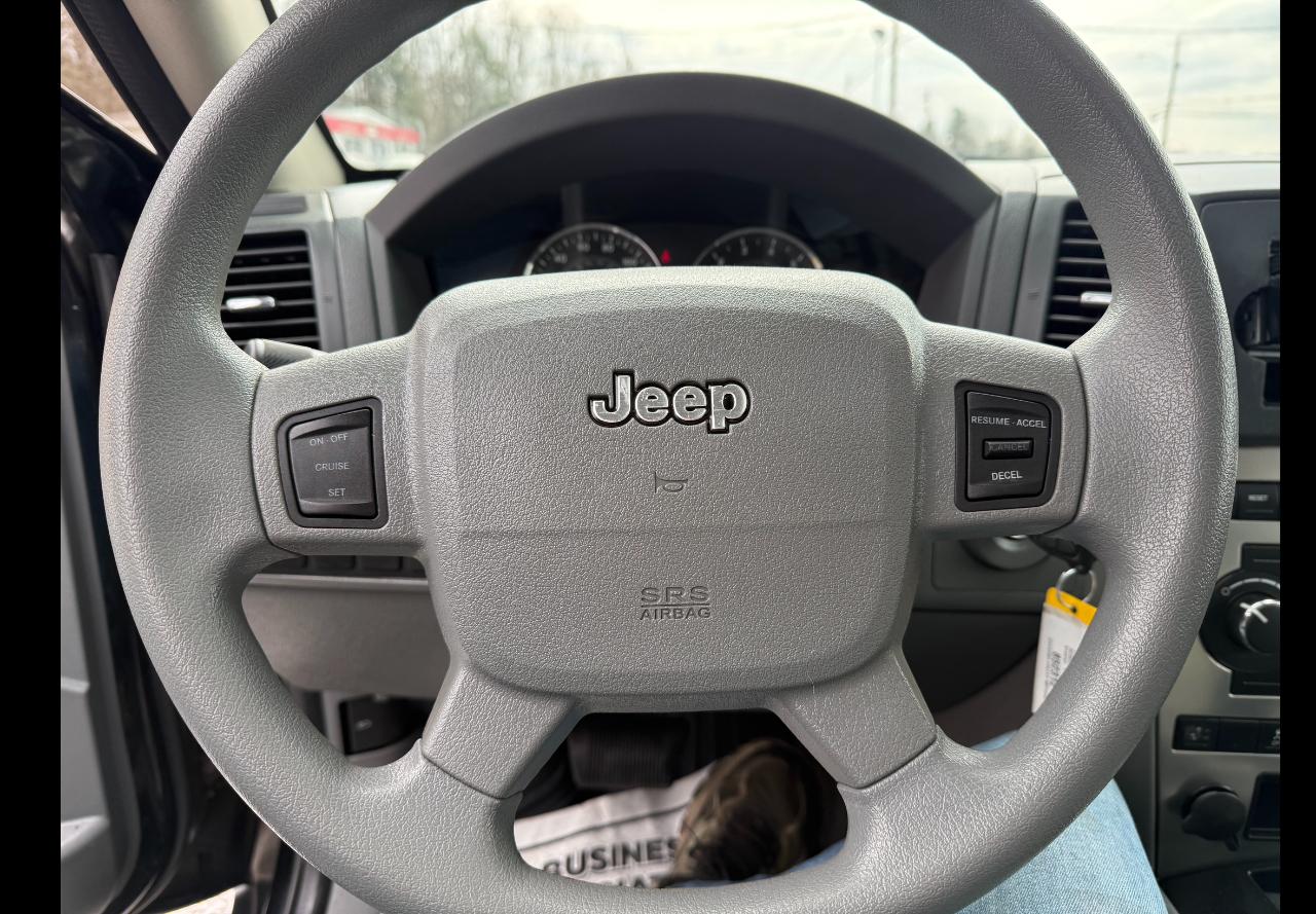 Jeep Grand Cherokee Laredo 4WD 2007