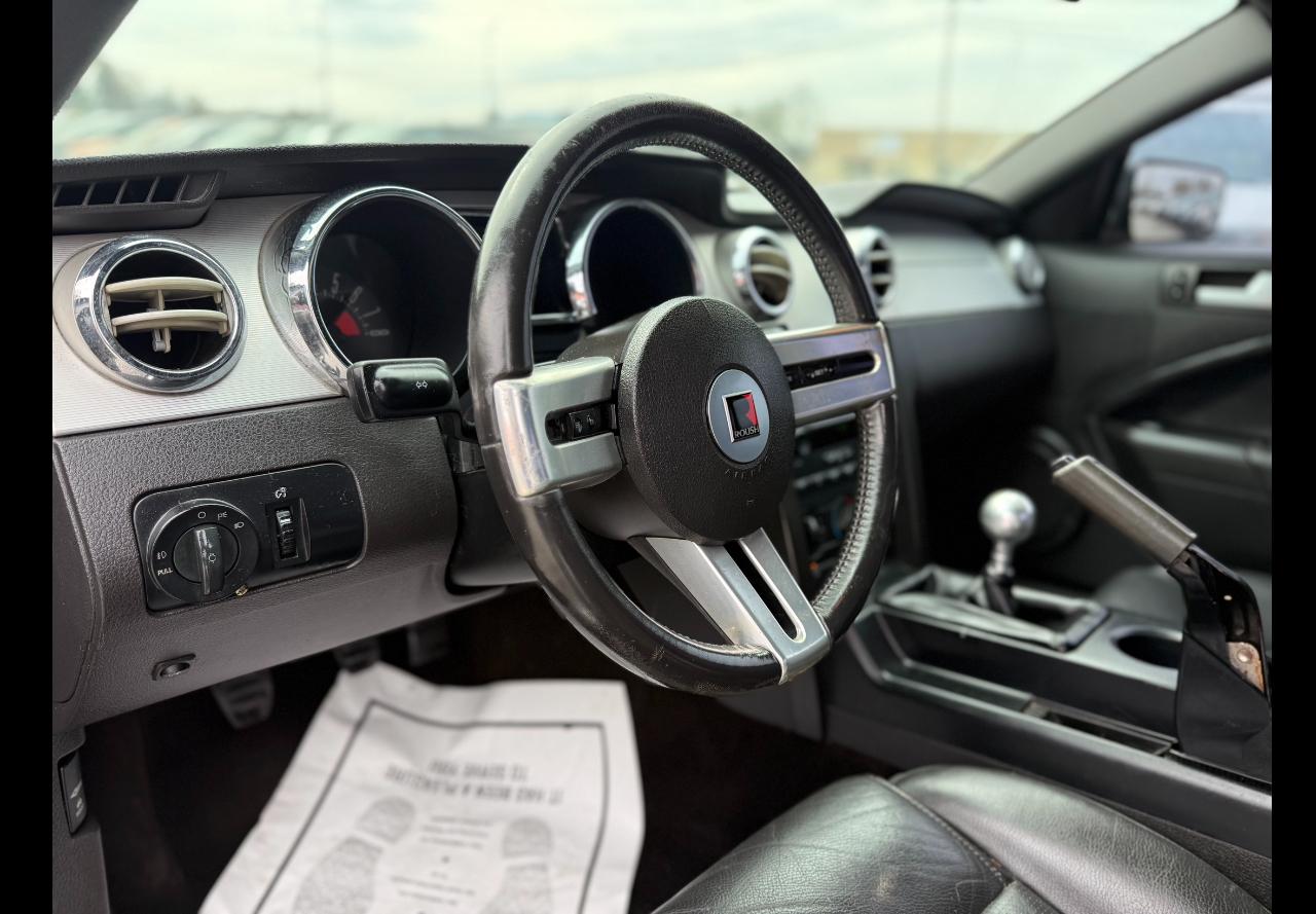 Ford Mustang GT Deluxe Coupe 2007