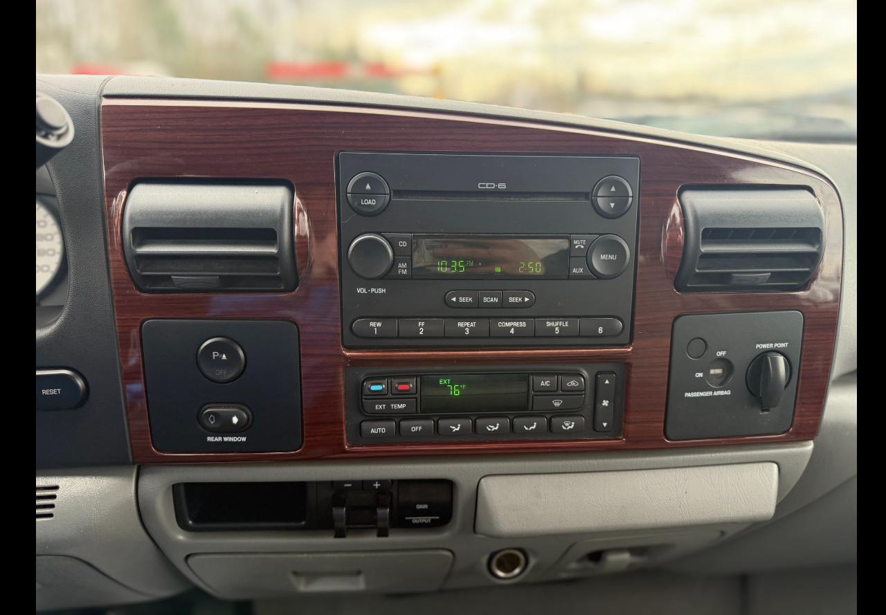 Ford F-250 SD XLT 2006