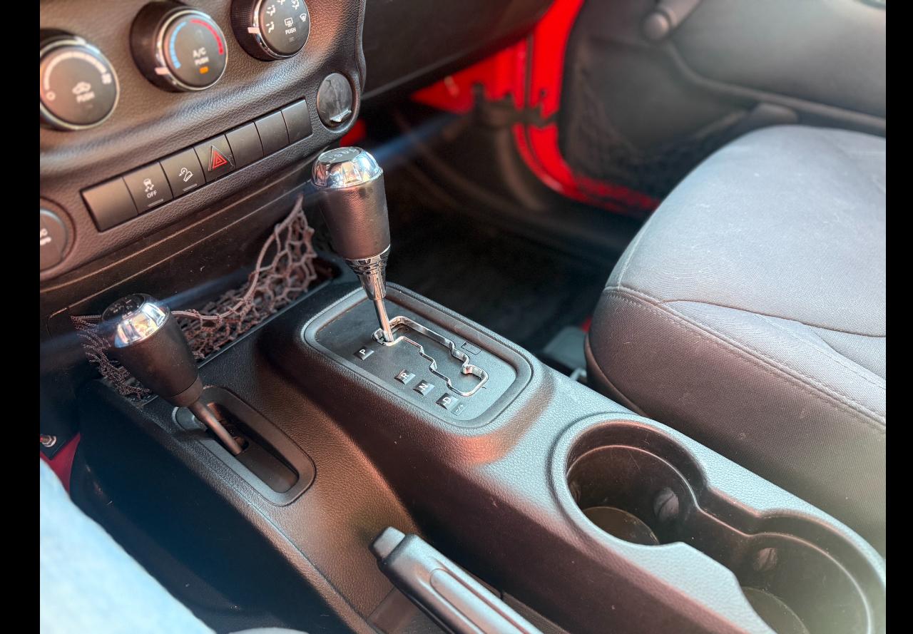 Jeep Wrangler Sport 4WD 2015