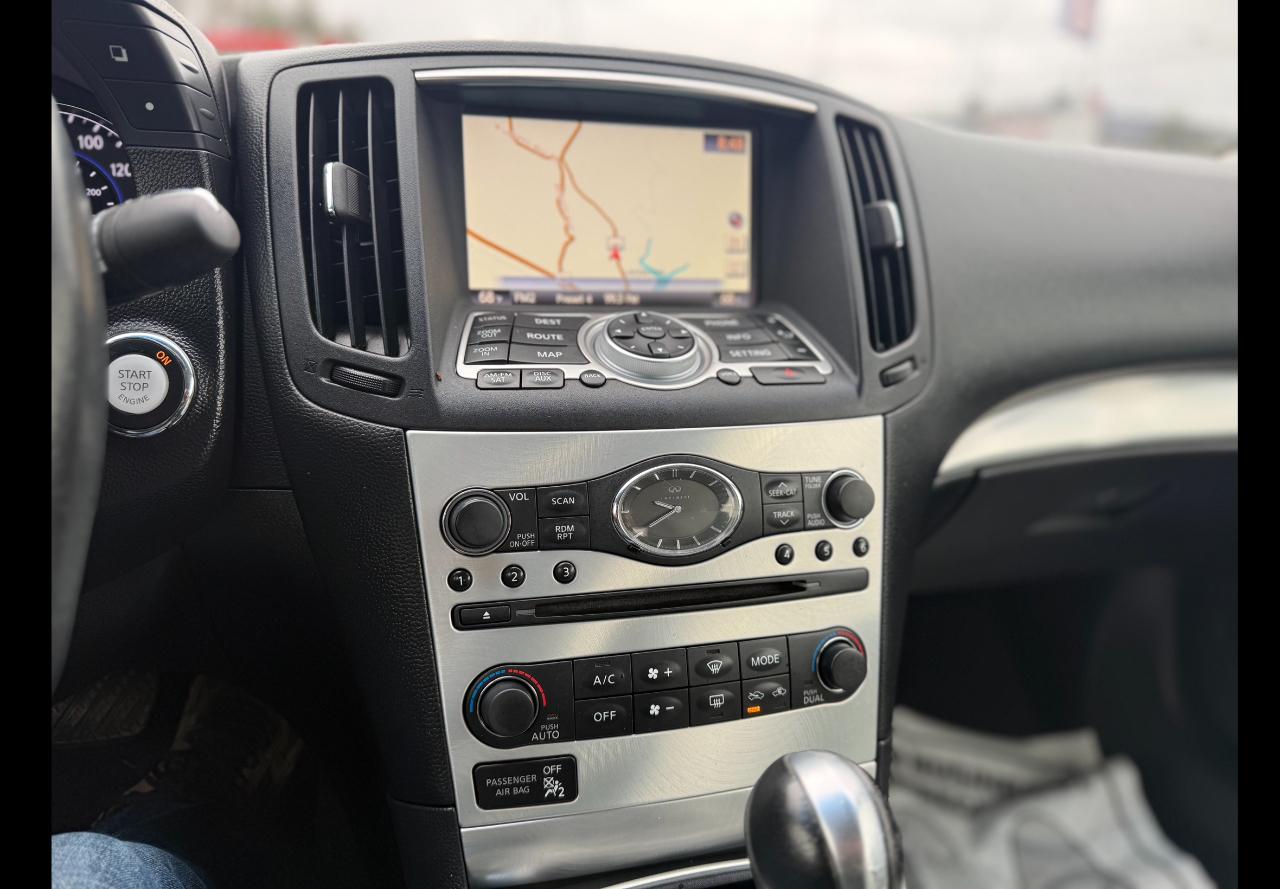 Infiniti Q60 Convertible 2015