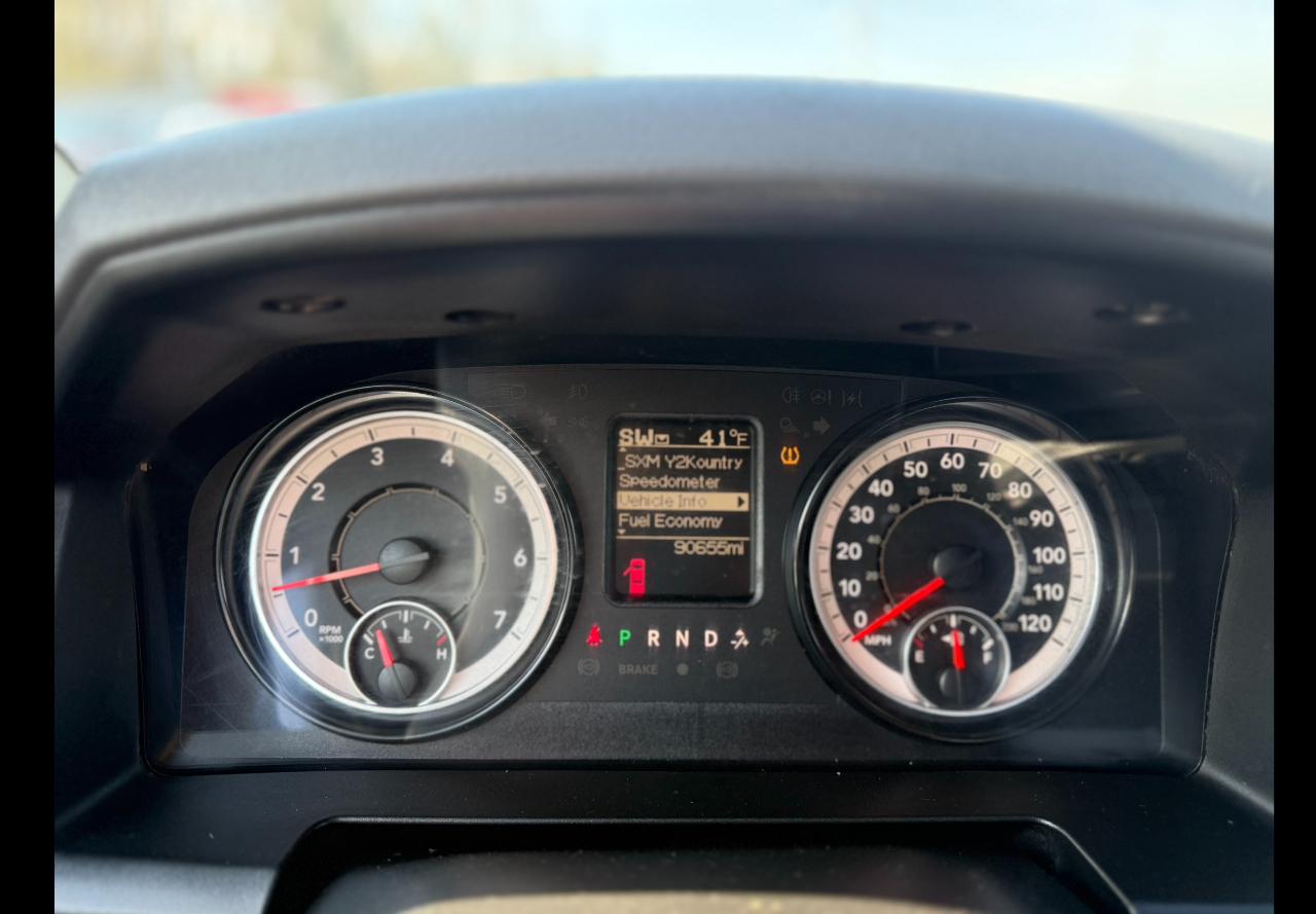 RAM 1500 Classic Tradesman Quad Cab 4WD 2019