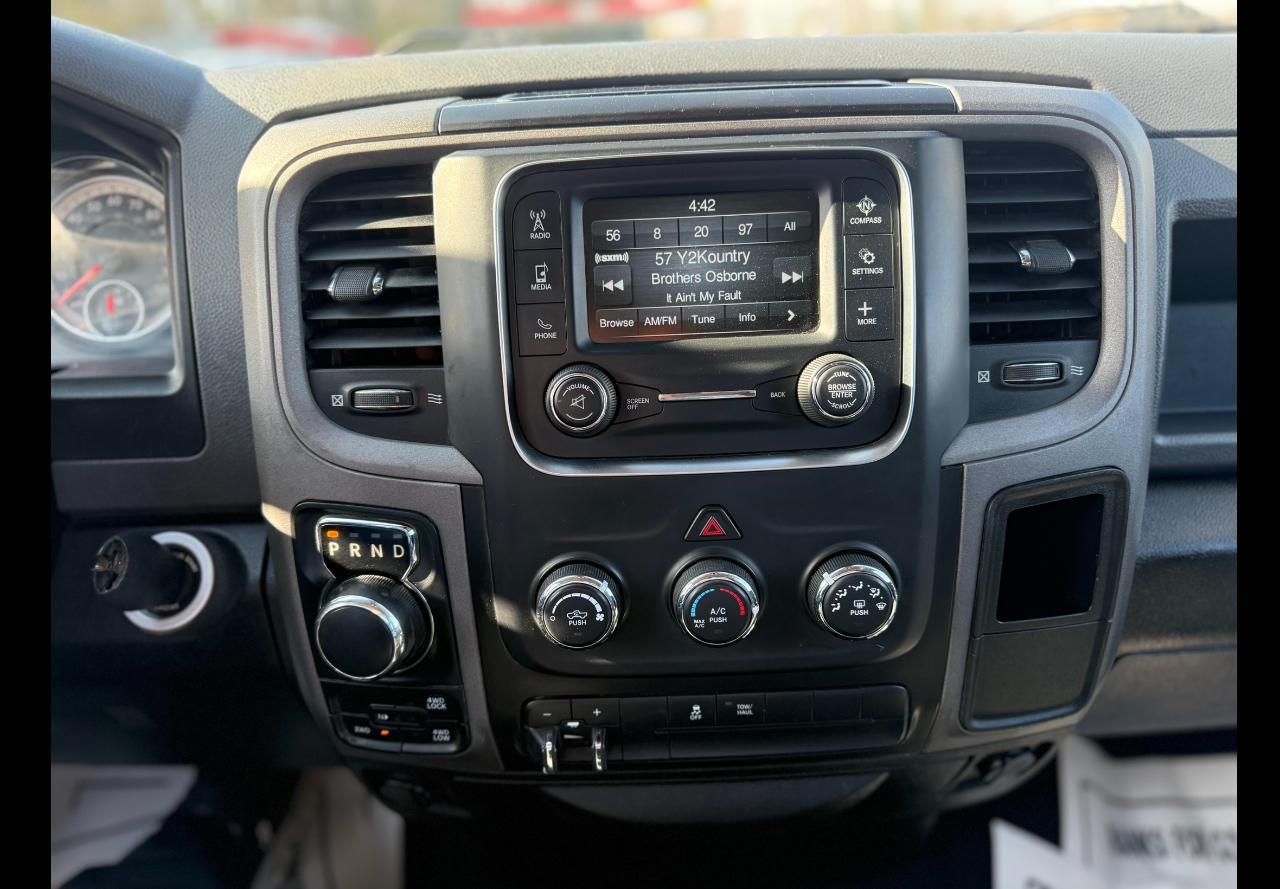 RAM 1500 Classic Tradesman Quad Cab 4WD 2019