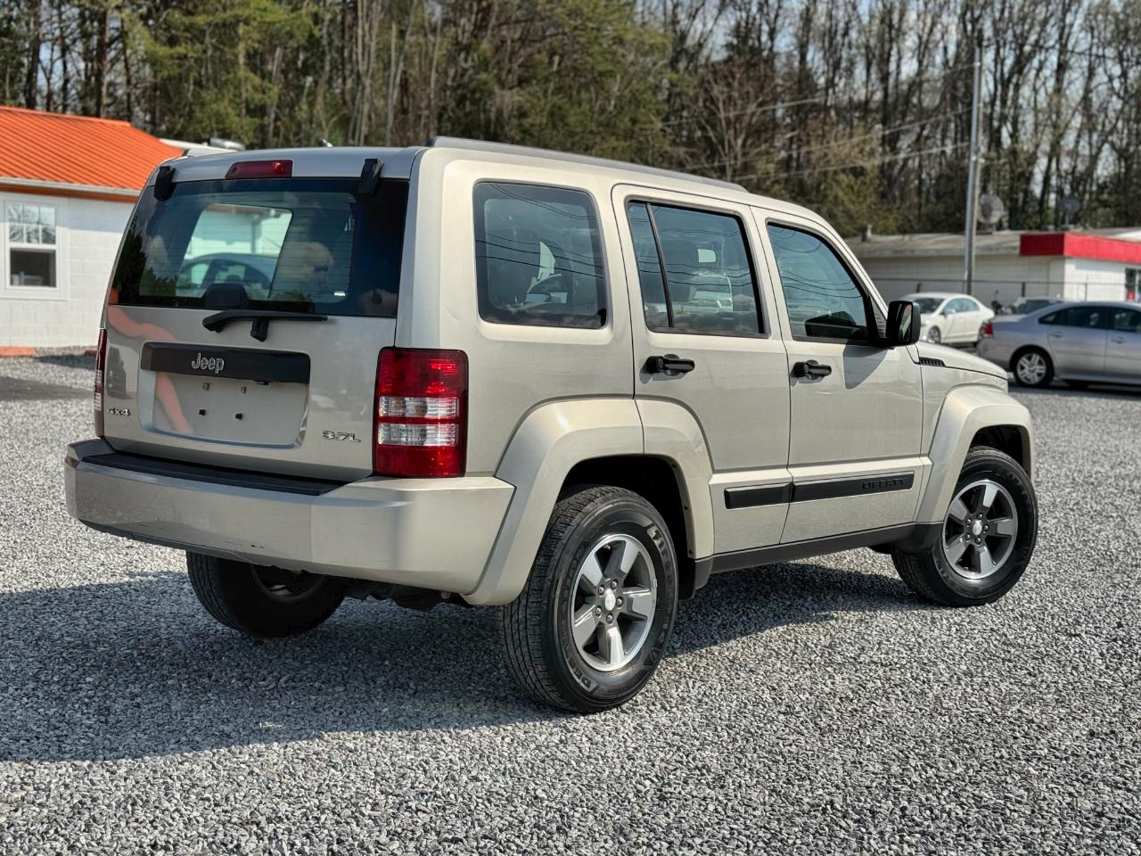 Jeep Liberty Sport 4WD 2008