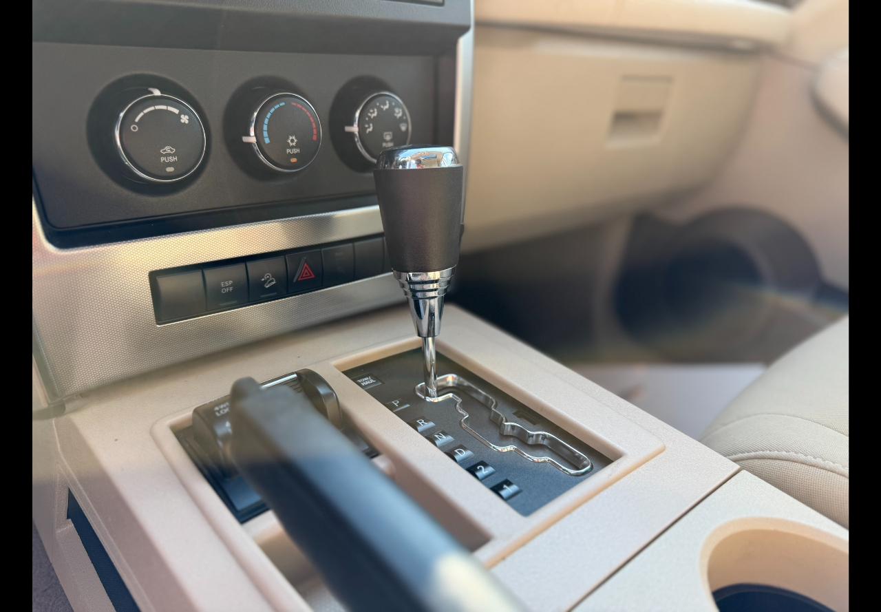 Jeep Liberty Sport 4WD 2008