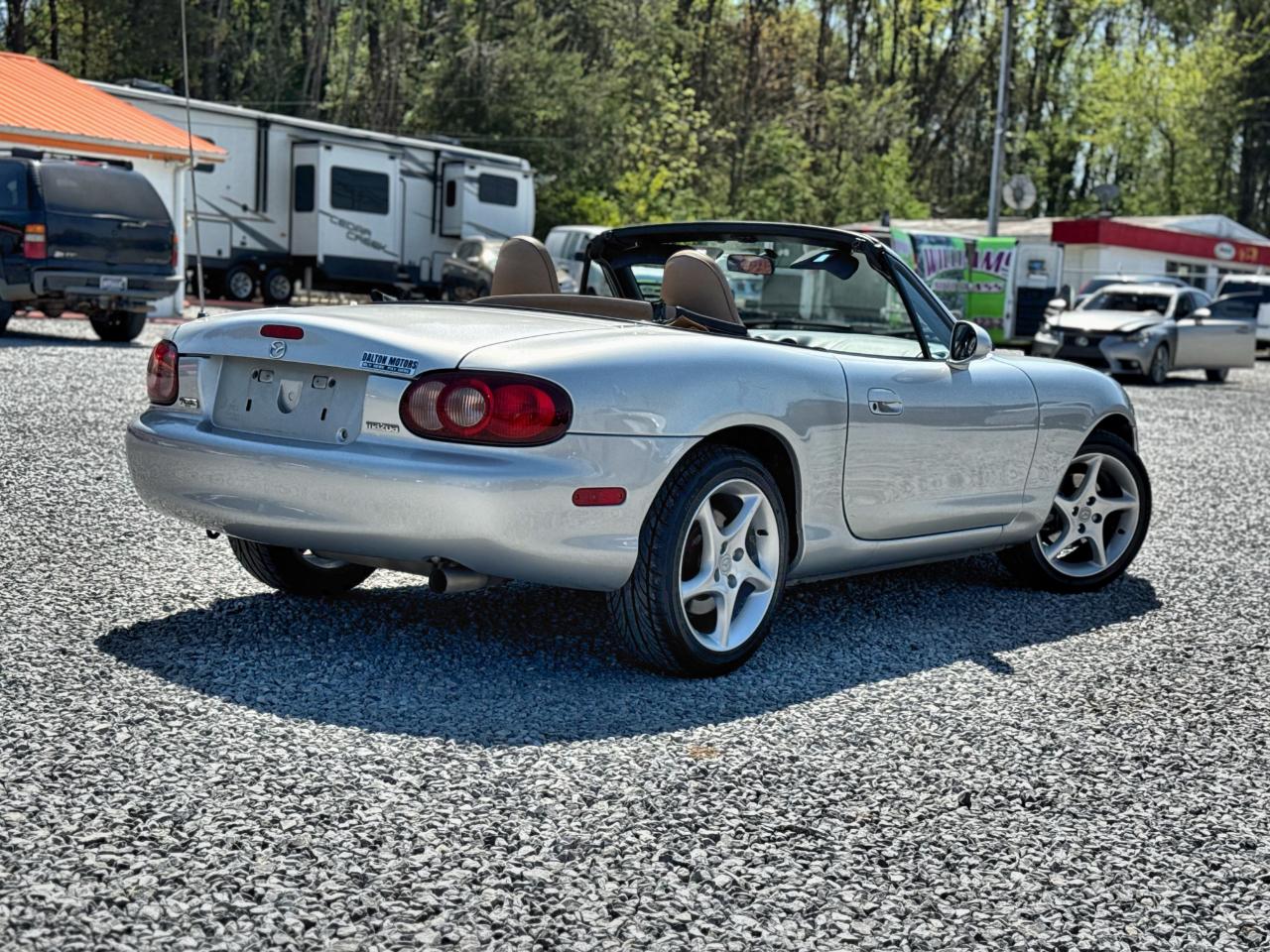 Mazda MX-5 Miata Base 2002