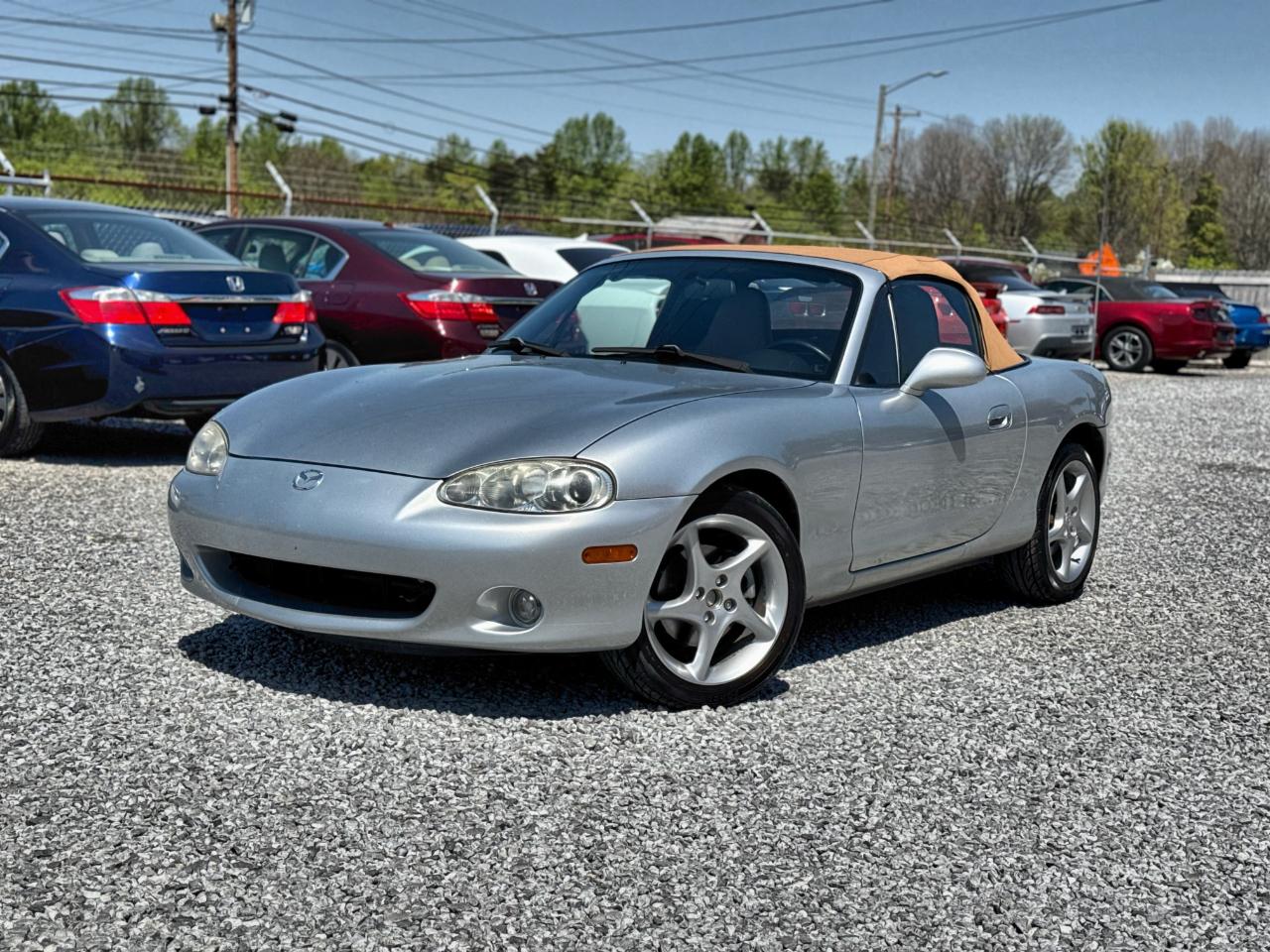 Mazda MX-5 Miata Base 2002