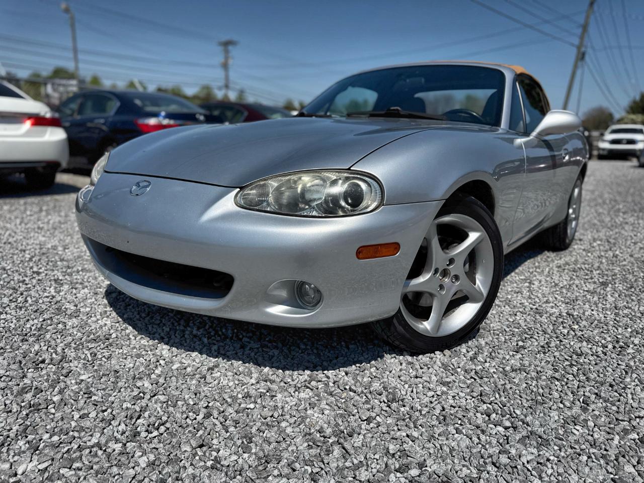 Mazda MX-5 Miata Base 2002