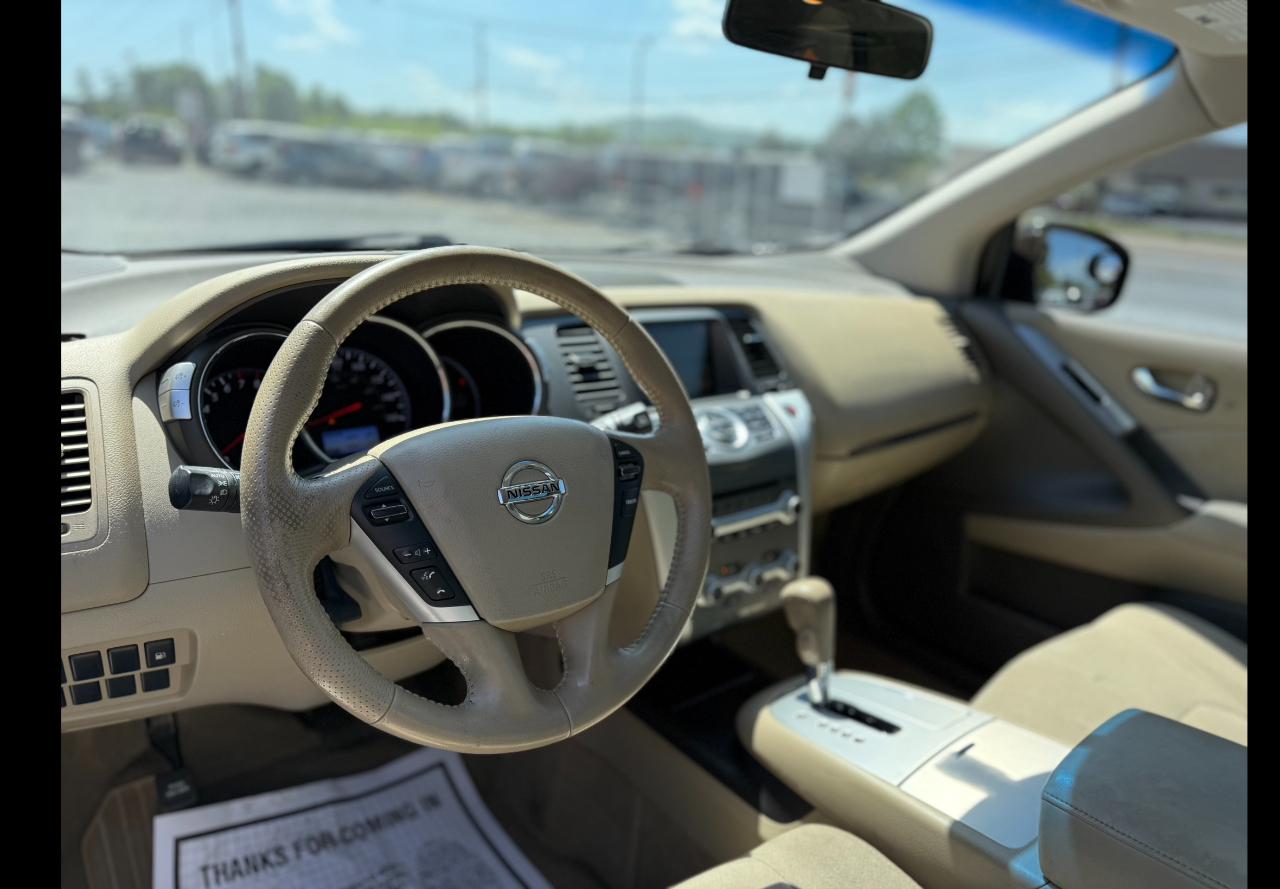 Nissan Murano SV 2012