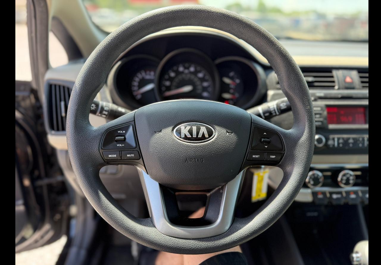 Kia Rio  2014