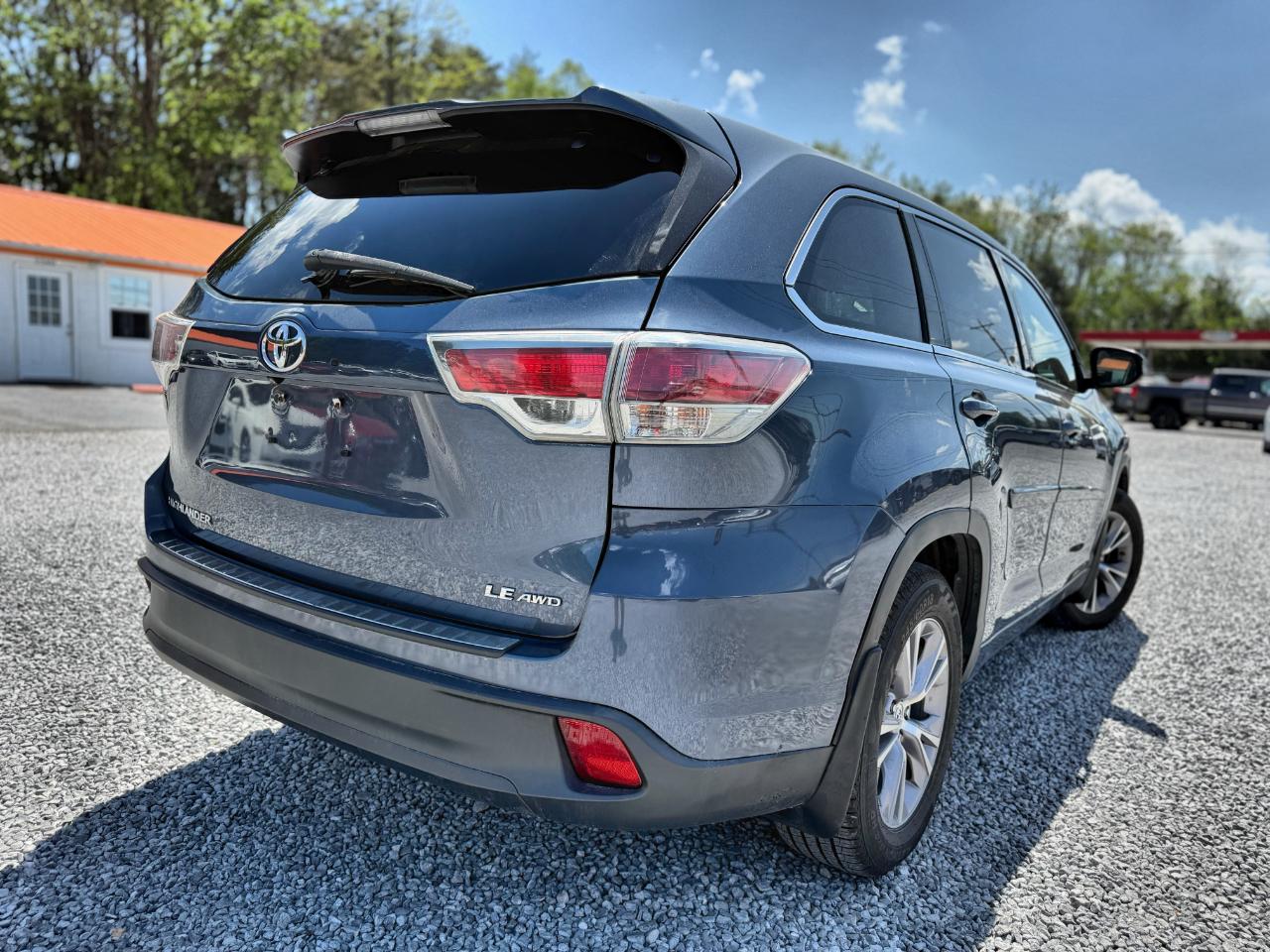 Toyota Highlander LE AWD V6 2015